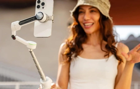 Insta360 Flow 2 Pro Creator Bundle White | Made for iPhone |zestaw kreatywny biały