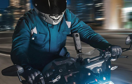 Insta360 X5 Snowboard Bundle