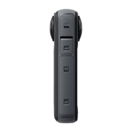 Set with an insta360 x4 camera + memory card