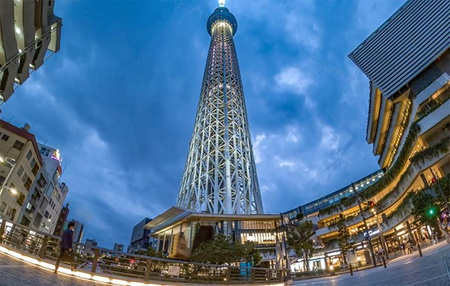 Insta360 X5