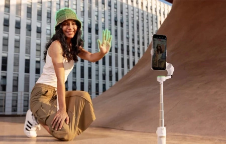 Insta360 Flow 2 Pro Creator Bundle White | Made for iPhone |zestaw kreatywny biały