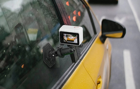Adhesive mount for sports cameras (DZ759-D)