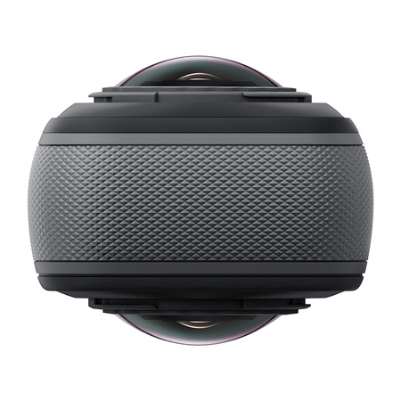 Insta360 X5