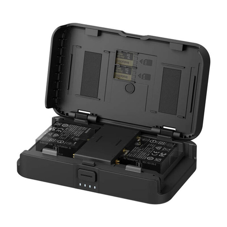 Insta360 Portable Charging Case | oryginalna ładowarka dla różnego rodzaju akumulatorów do kamer Ace / Ace Pro / Ace Pro 2 / X3 / X4 z wbudowanym powerbankiem